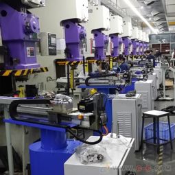 沖床自動化上下料機械手價格解析與配套設備概覽